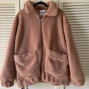 URBAN OUTFITTERS brown/tan teddy coat